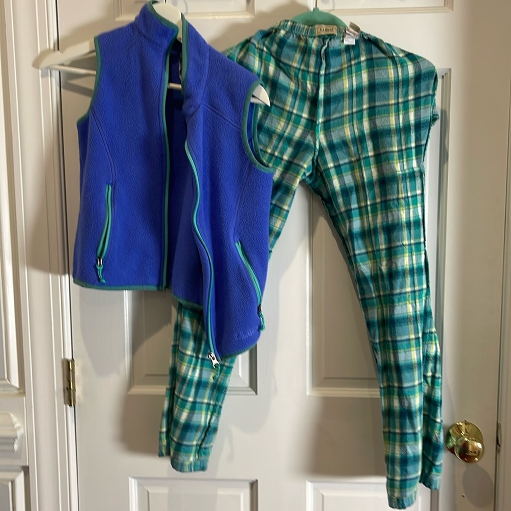 LL Bean set cold weather set. Size 10 to 12 vest.  Pants size 12. Girls.